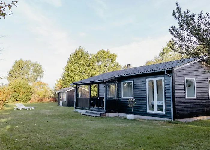 Feriehus Aspe House Gazes Towards The Sea *